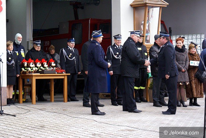 nowy-woz-strazacki-w-jezowie-sudeckim-foto-72454