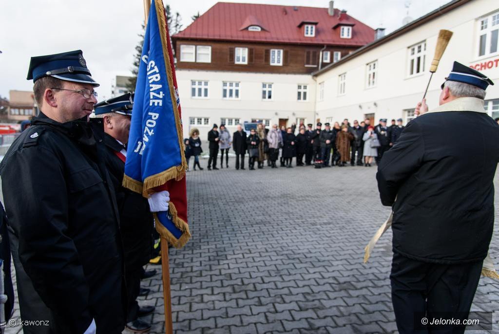 nowy-woz-strazacki-w-jezowie-sudeckim-foto-72454