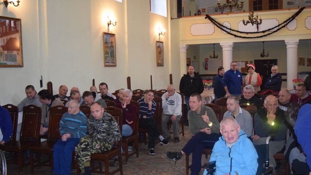 mikoaj-odwiedzi-janowicki-dps-foto-72468