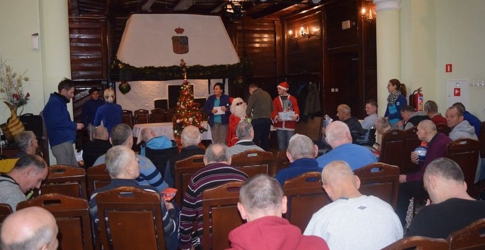 mikoaj-odwiedzi-janowicki-dps-foto-72468