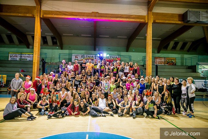 eksplozja-endorfin-dzieki-mikoajkowej-zumbie-foto-72471