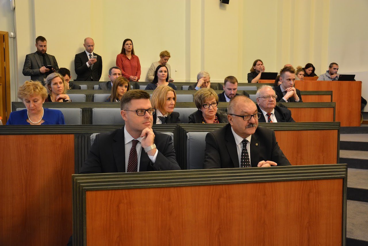 dolny-slask-z-uchwaami-antysmogowymi-foto-72486
