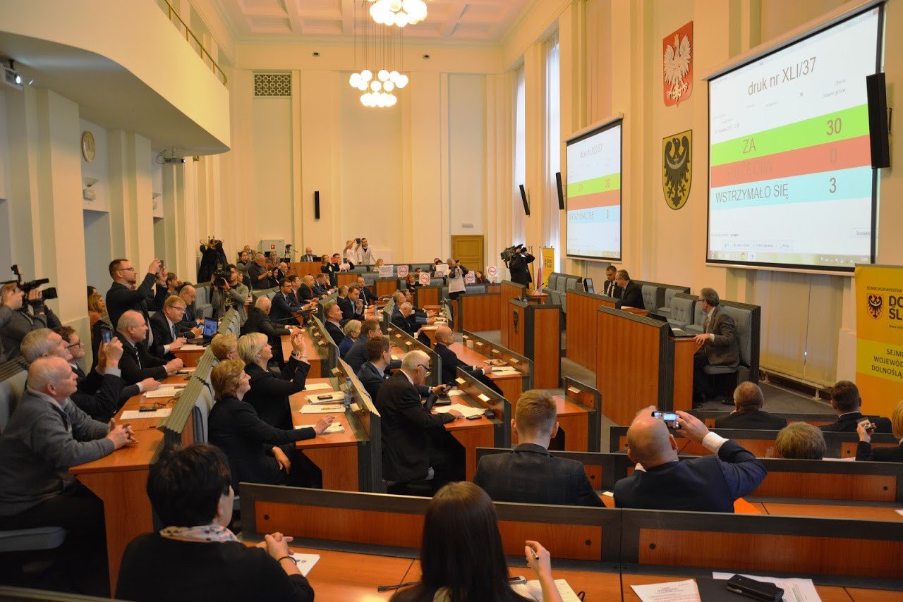dolny-slask-z-uchwaami-antysmogowymi-foto-72486