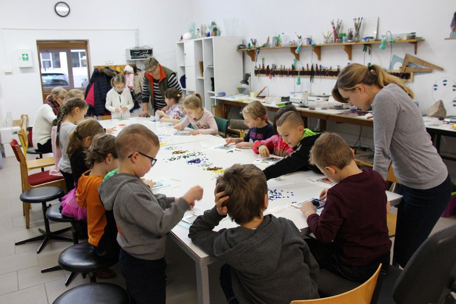 liceum-plastyczne-dzieciom-z-sp-3-foto-72509