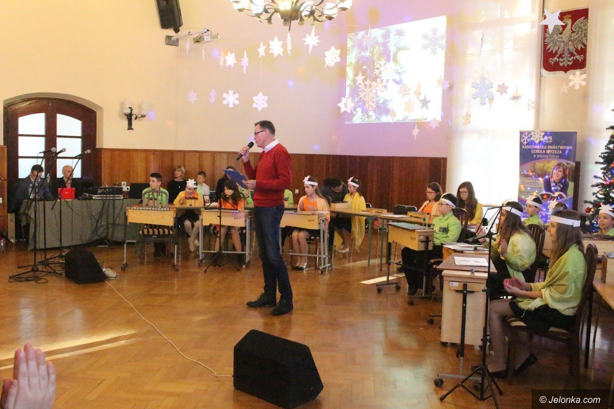 wspolne-koledowanie-studentow-z-dziecmi-foto-72540