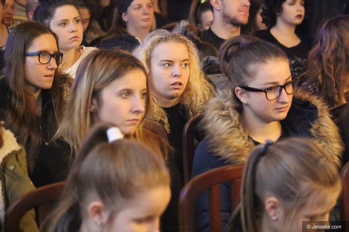 wspolne-koledowanie-studentow-z-dziecmi-foto-72540