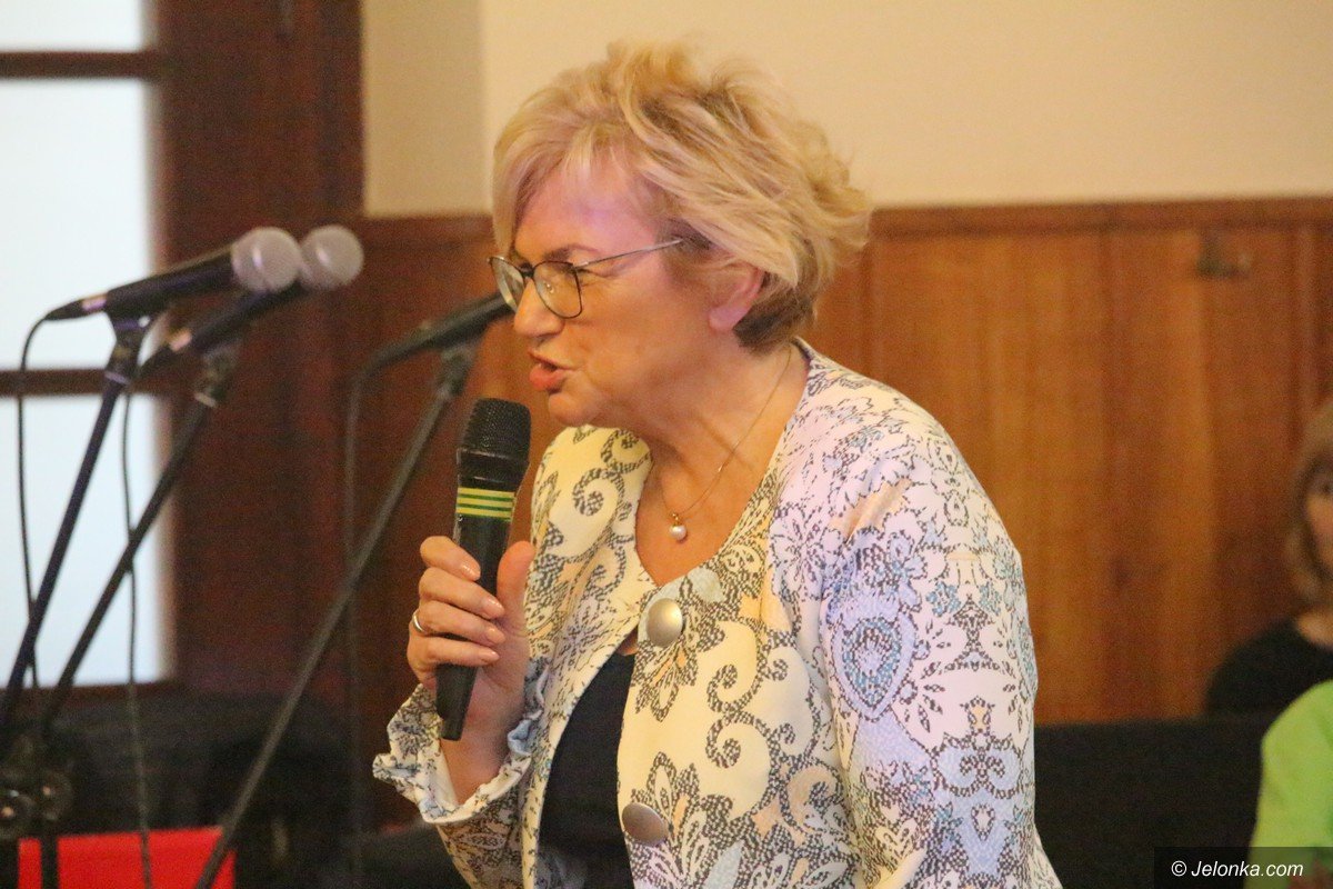 wspolne-koledowanie-studentow-z-dziecmi-foto-72540