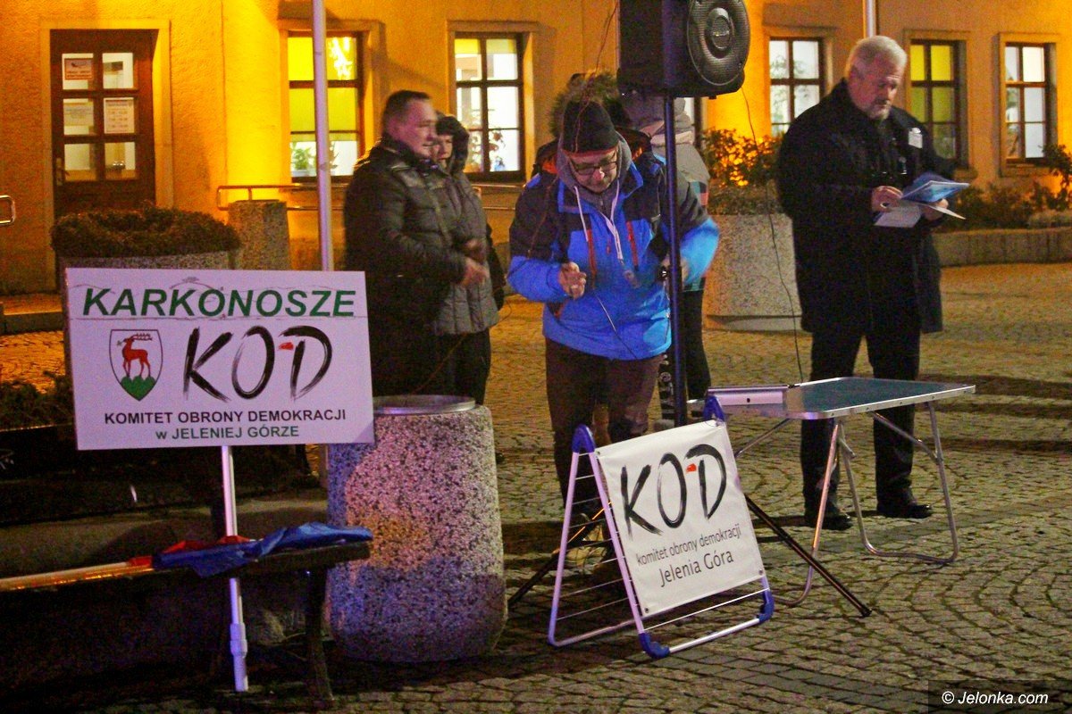 kod-nie-ustaje-w-protestach-foto-72567