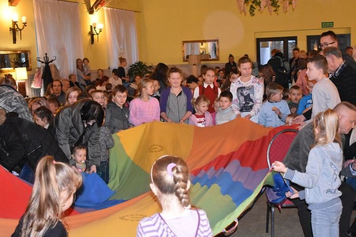 swiateczne-spotkanie-rodzin-foto-72587
