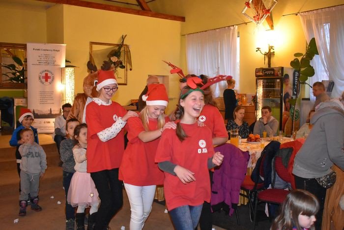 swiateczne-spotkanie-rodzin-foto-72587