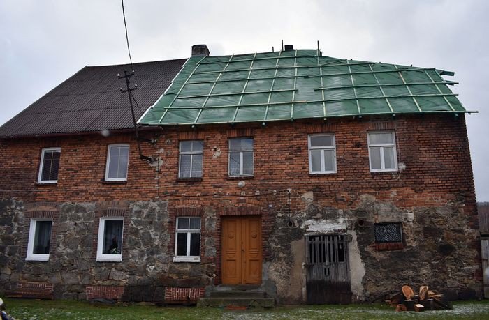 poszkodowani-prosza-o-pomoc-w-odbudowie-dachu-foto-72599