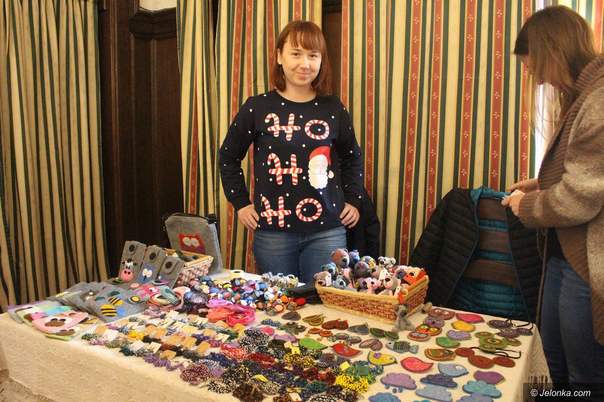swiateczny-klimat-na-jarmarku-w-jck-foto-72604
