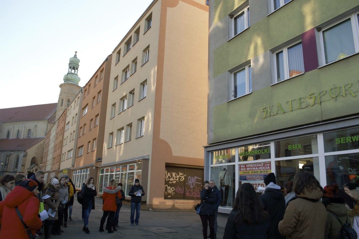 uczniowie-sniadeckiego-sladami-menory-foto-72646
