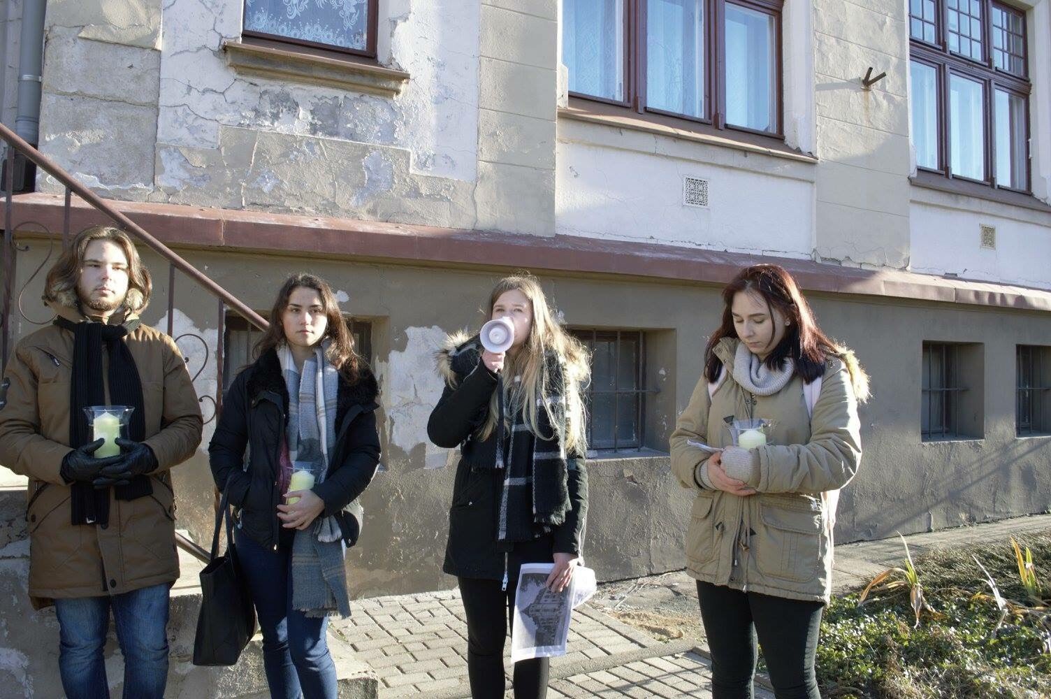 uczniowie-sniadeckiego-sladami-menory-foto-72646