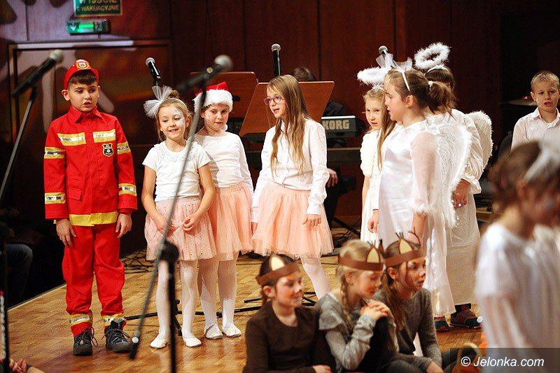 swiateczna-magia-na-koncercie-koled-foto-72656