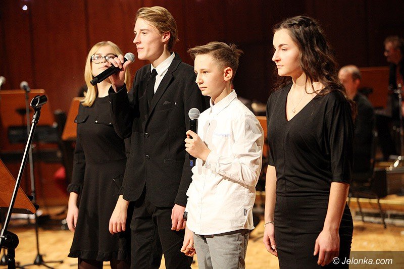 swiateczna-magia-na-koncercie-koled-foto-72656