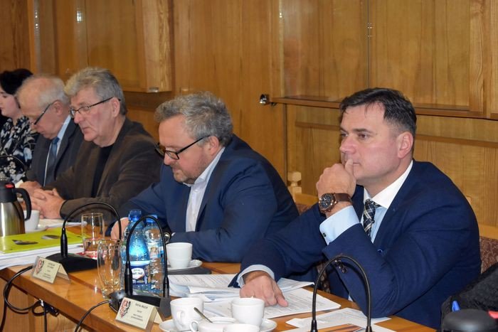 jest-nowy-budzet-powiatu-foto-72657