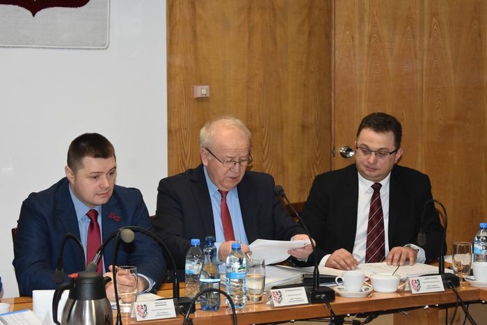 jest-nowy-budzet-powiatu-foto-72657