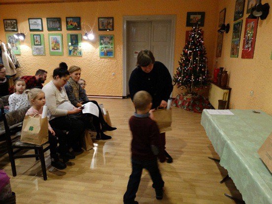 swiat-krasnali-w-jeleniogorskim-mdk-foto-72658