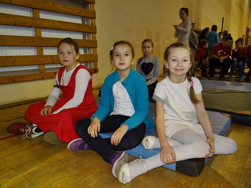 piekne-spotkanie-opatkowe-w-sp-15-foto-72691