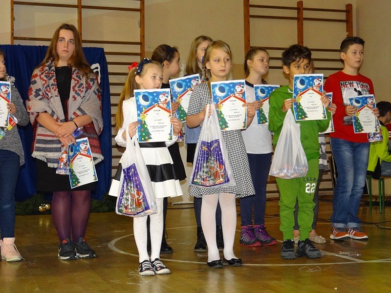 piekne-spotkanie-opatkowe-w-sp-15-foto-72691