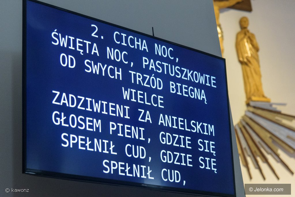 jeleniogorzanie-tumnie-uczestniczyli-w-pasterkach-foto-72710