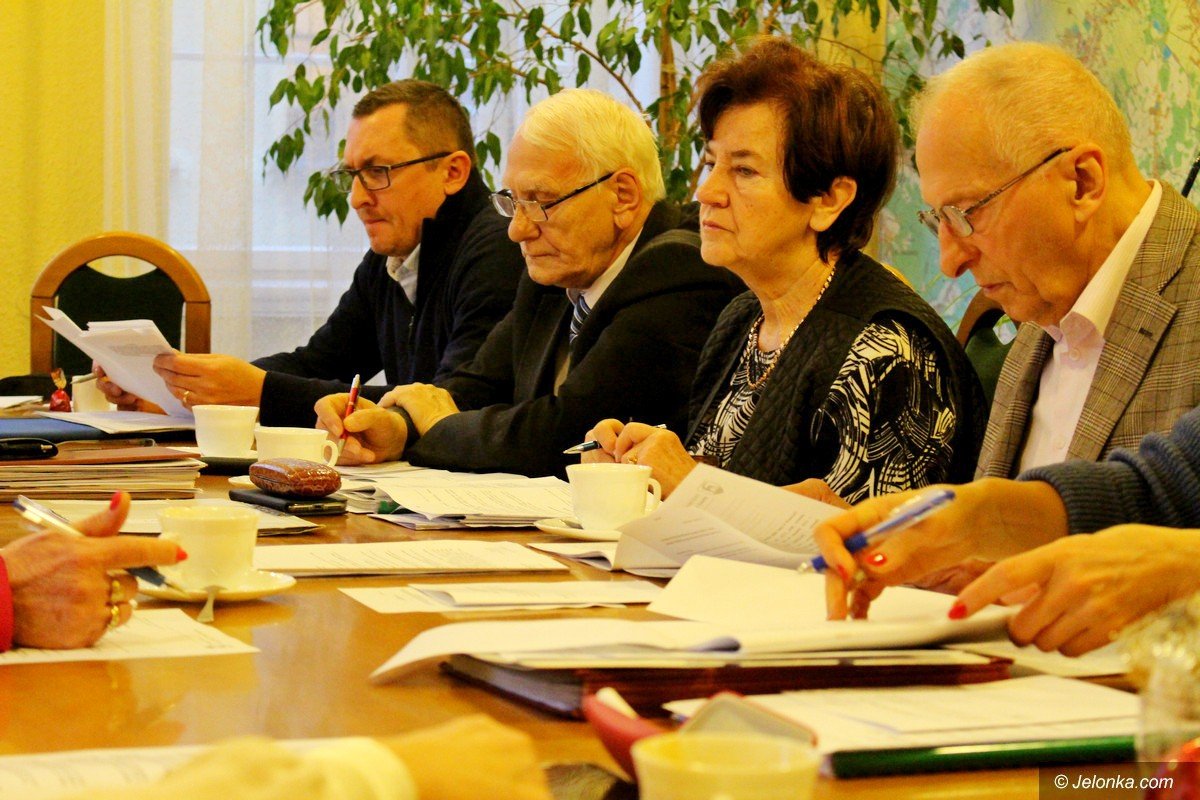 komisja-finansow-podzielona-ws-projektu-budzetu-foto-72729