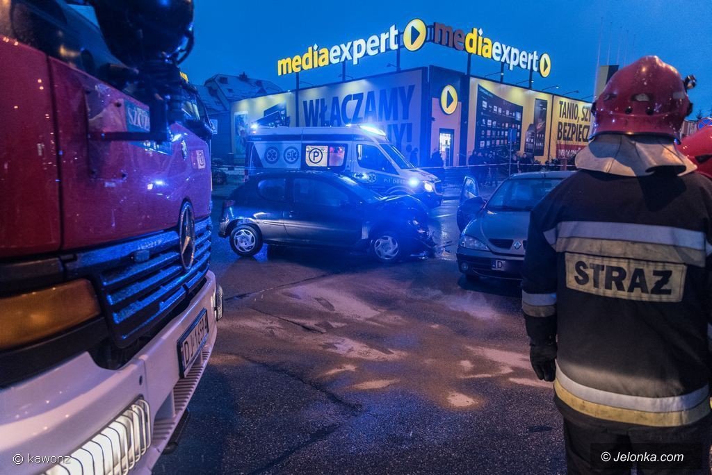 zderzenie-trzech-aut-na-zabobrzu-foto-72751
