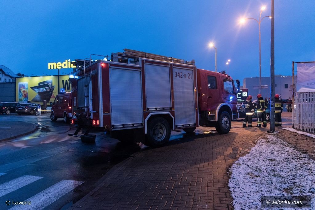 zderzenie-trzech-aut-na-zabobrzu-foto-72751