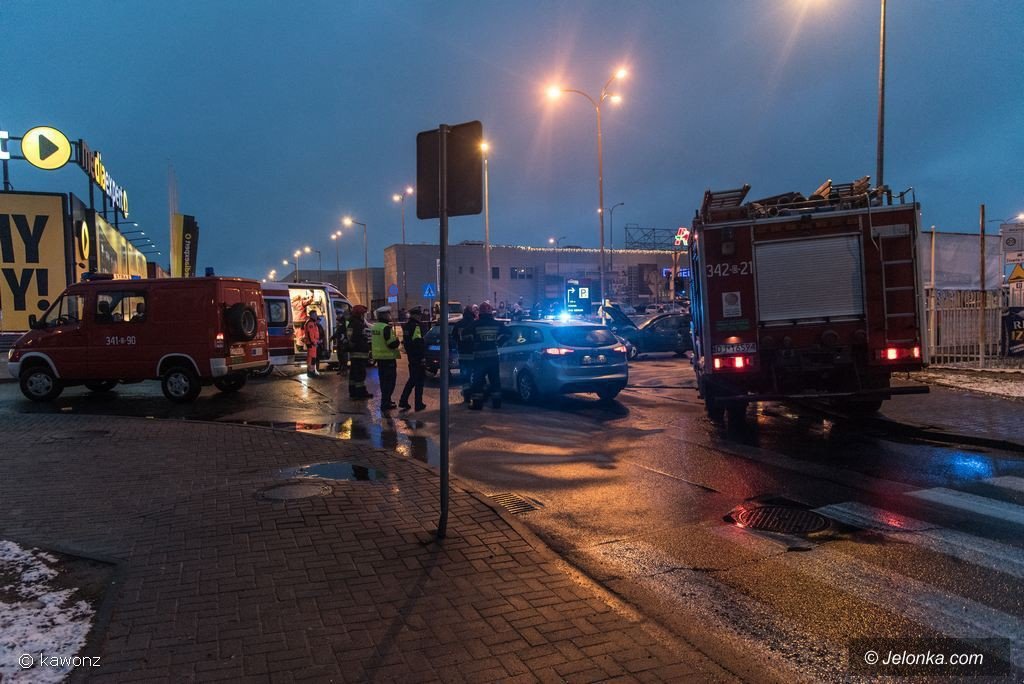zderzenie-trzech-aut-na-zabobrzu-foto-72751