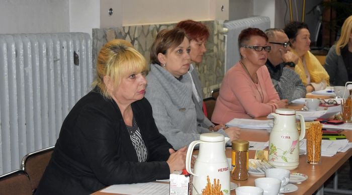 w-piechowicach-budzet-na-bogato-foto-72754