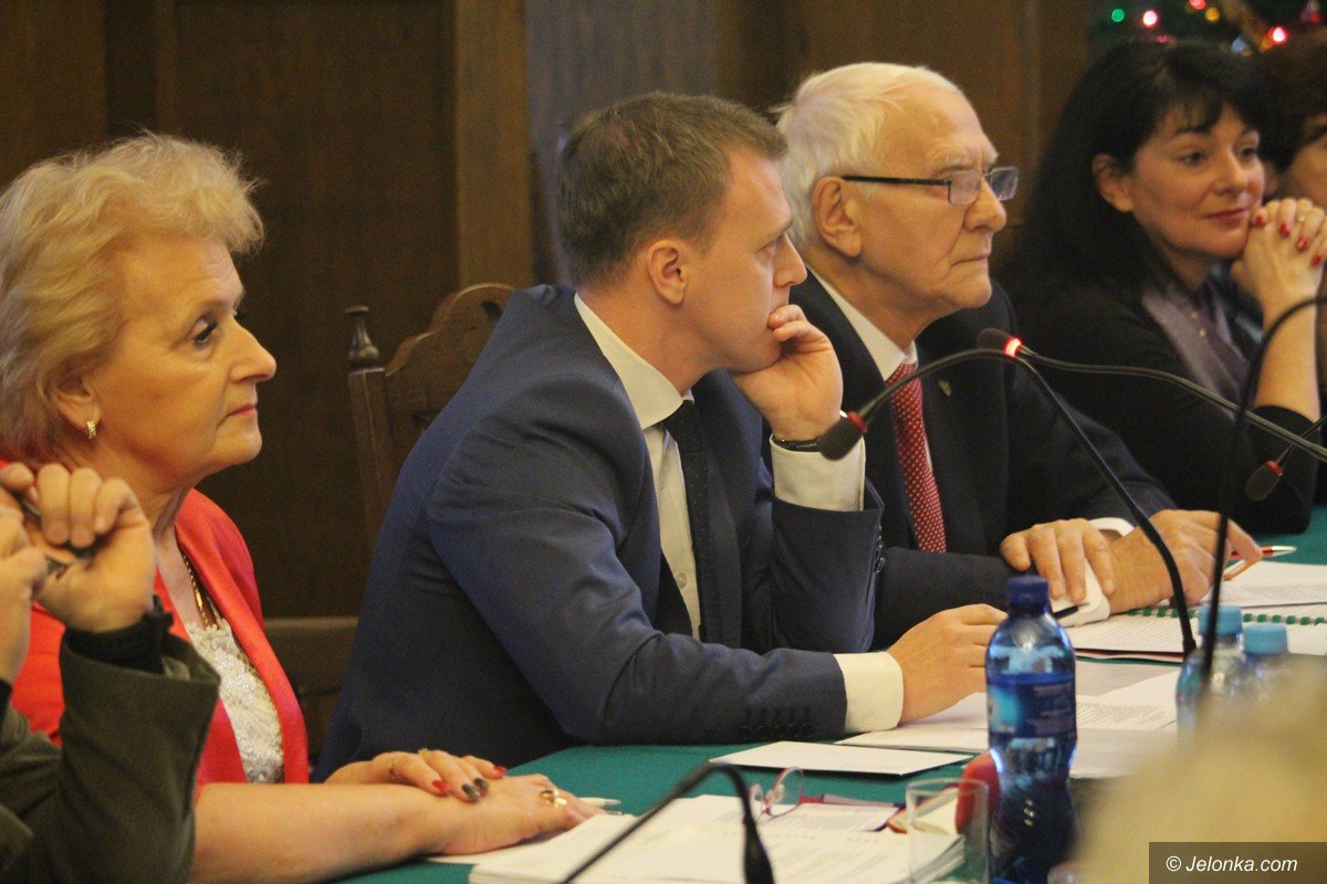 kontrowersje-woko-zmiany-przewodniczacego-foto-72758