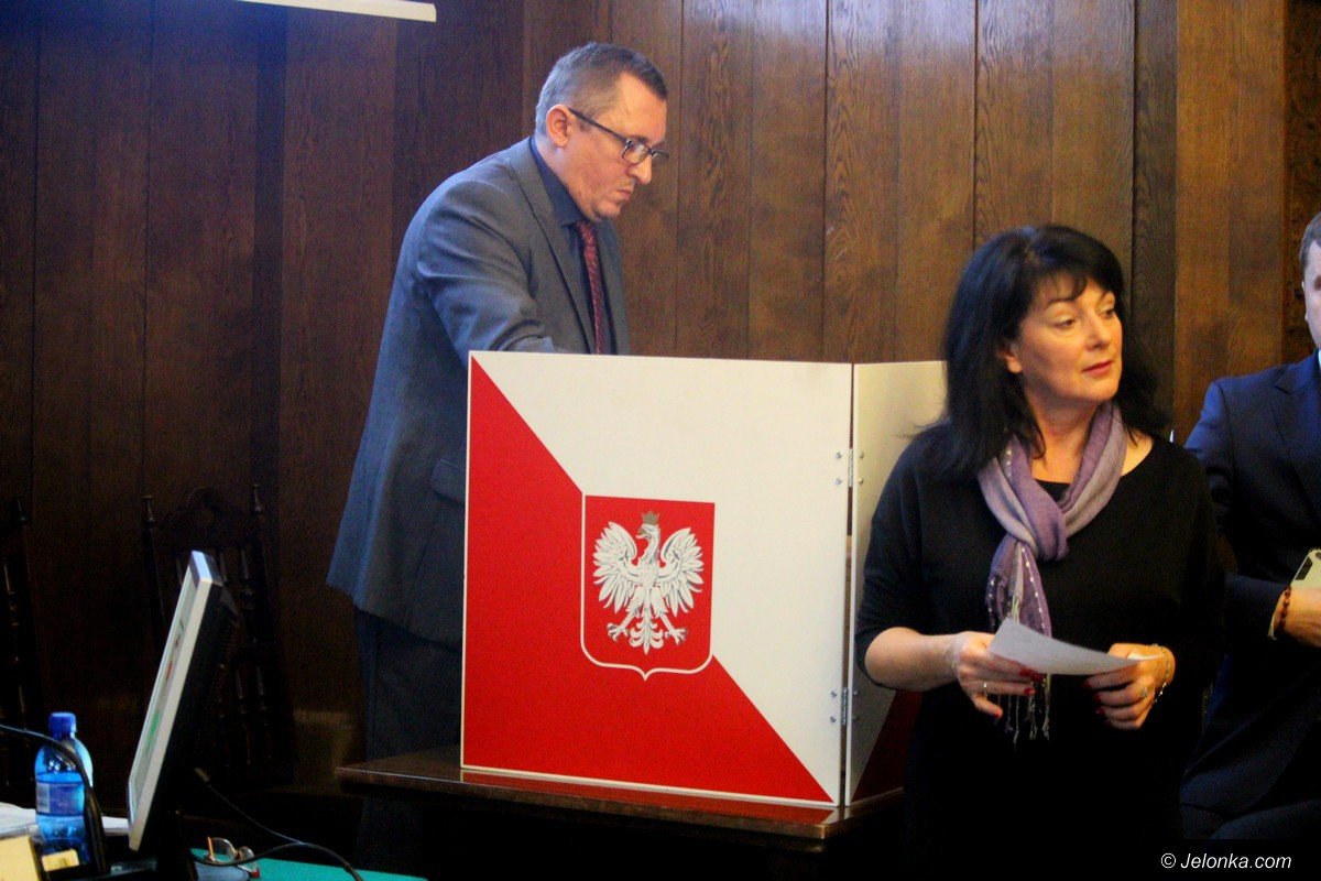 kontrowersje-woko-zmiany-przewodniczacego-foto-72758
