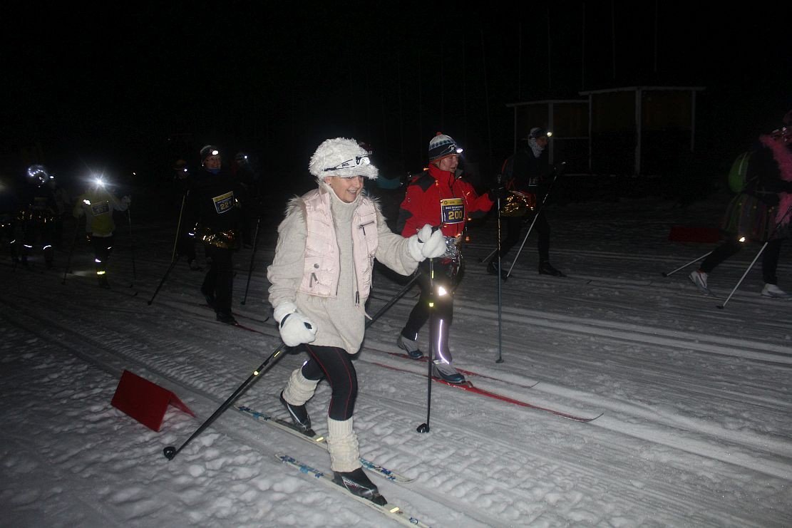 szalona-noc-sylwestrowa-na-biegowkach-foto-72803