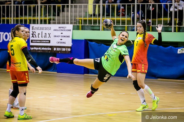 derby-tym-razem-dla-rywalek-foto-72881