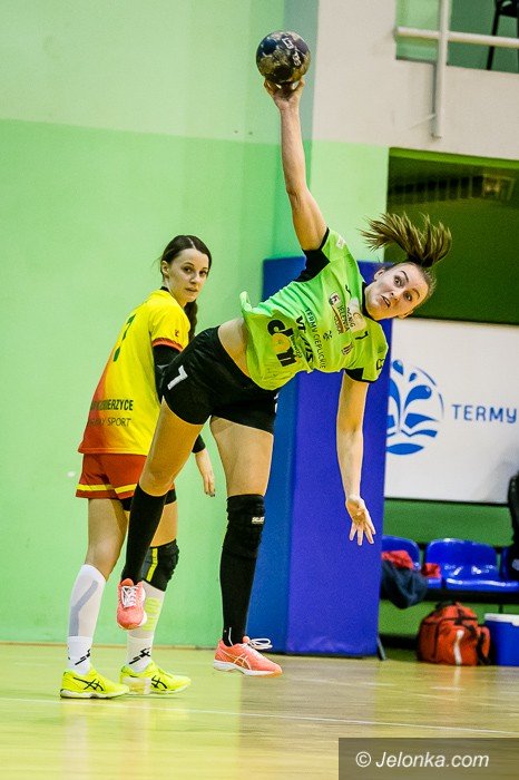 derby-tym-razem-dla-rywalek-foto-72881