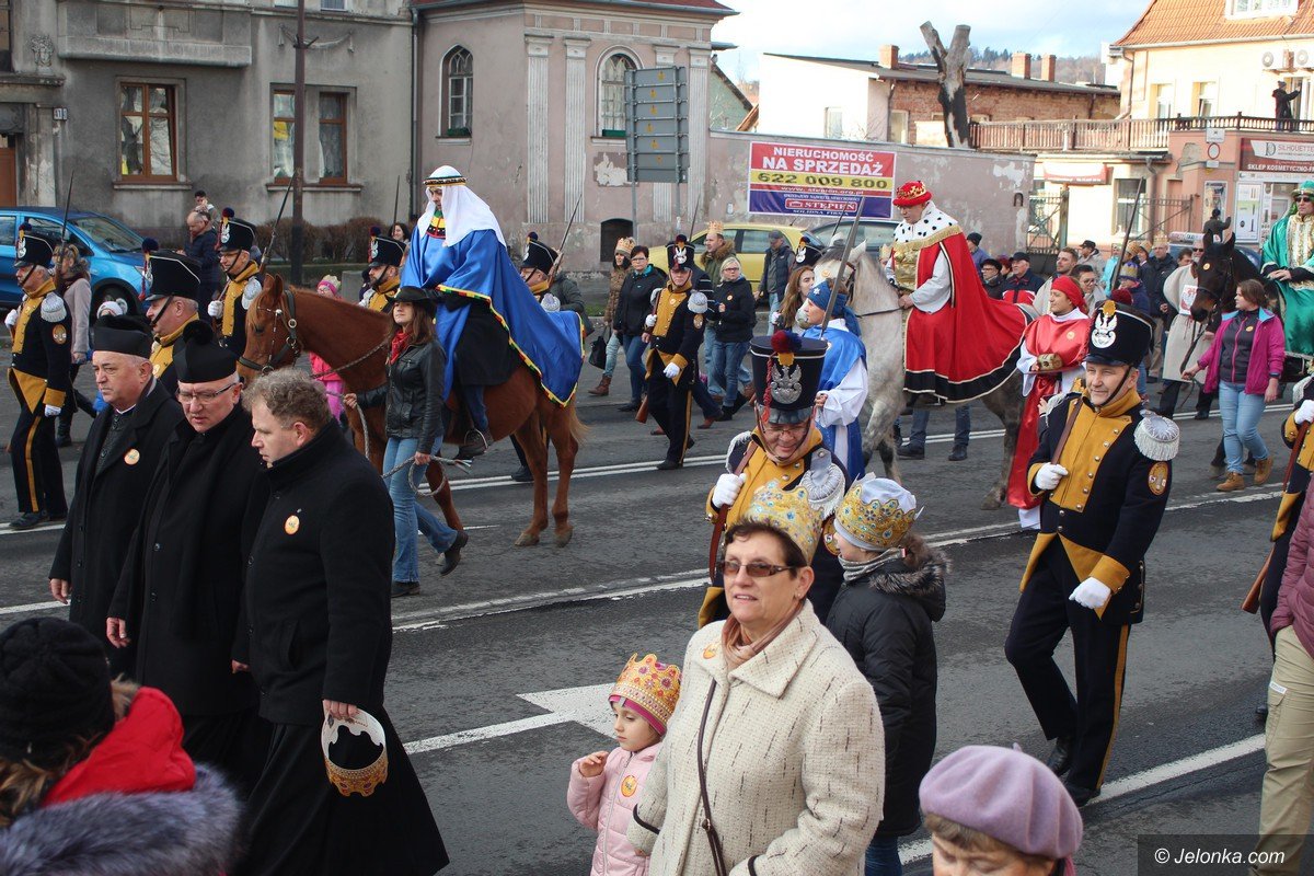 orszak-trzech-kroli-przyciagna-tumy-foto-72882