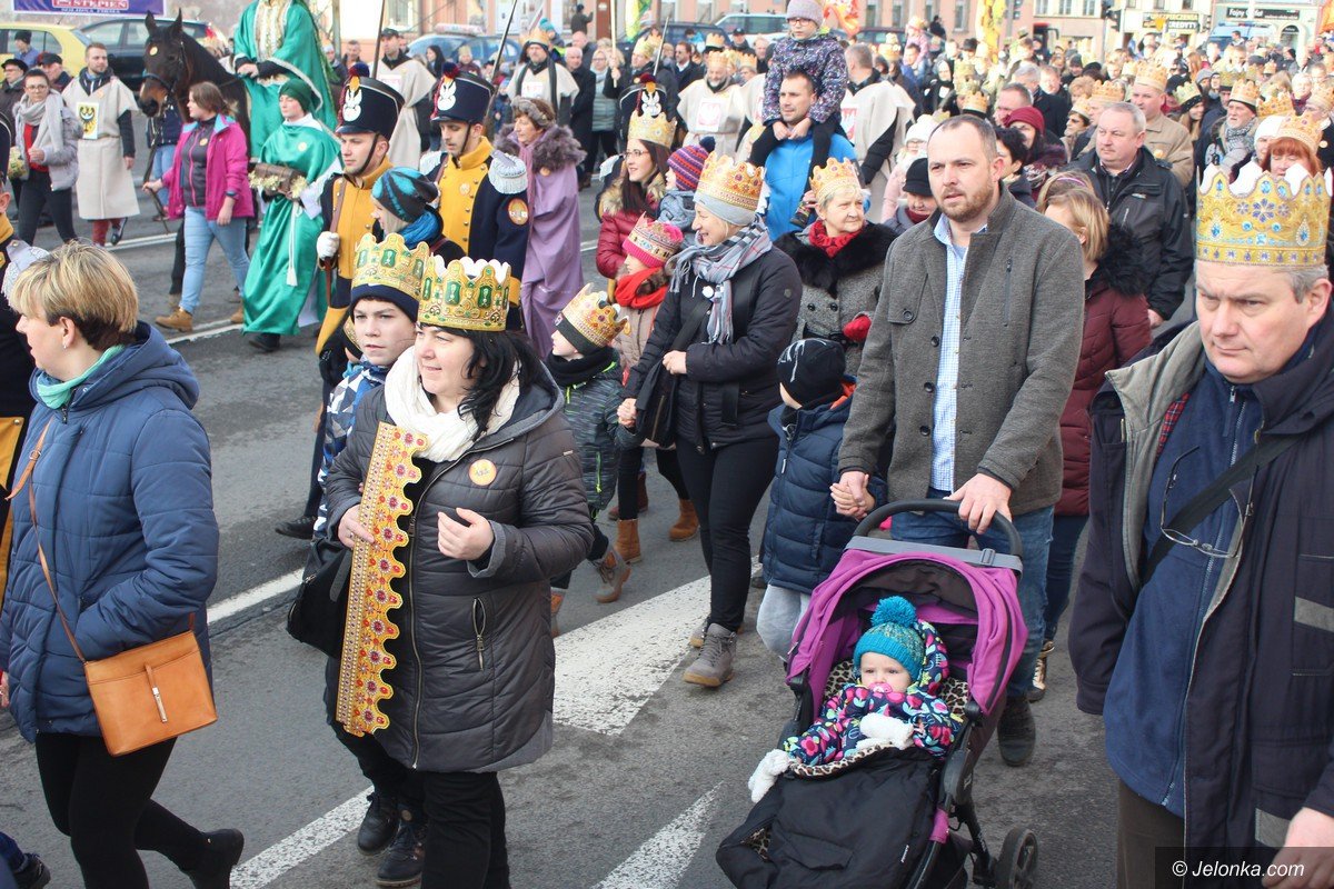 orszak-trzech-kroli-przyciagna-tumy-foto-72882