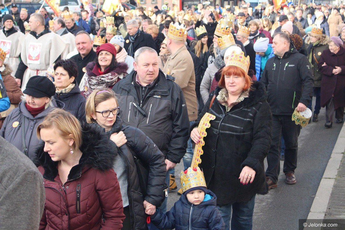 orszak-trzech-kroli-przyciagna-tumy-foto-72882