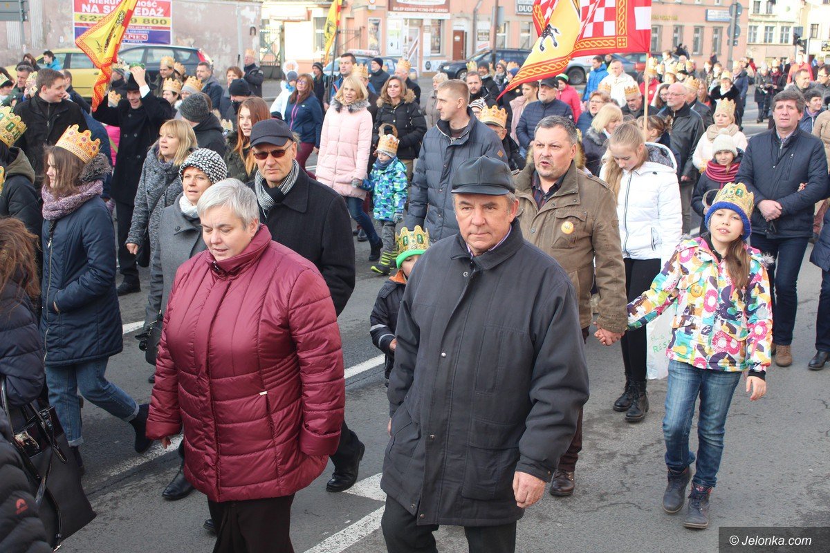 orszak-trzech-kroli-przyciagna-tumy-foto-72882