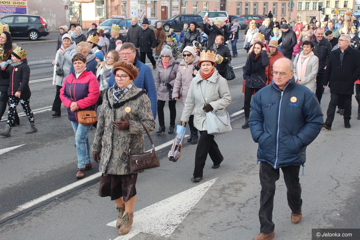 orszak-trzech-kroli-przyciagna-tumy-foto-72882