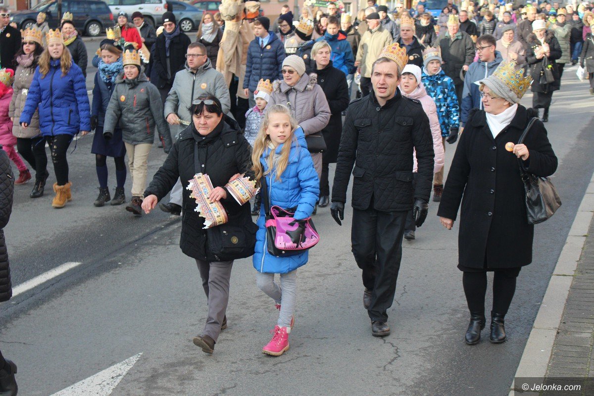 orszak-trzech-kroli-przyciagna-tumy-foto-72882