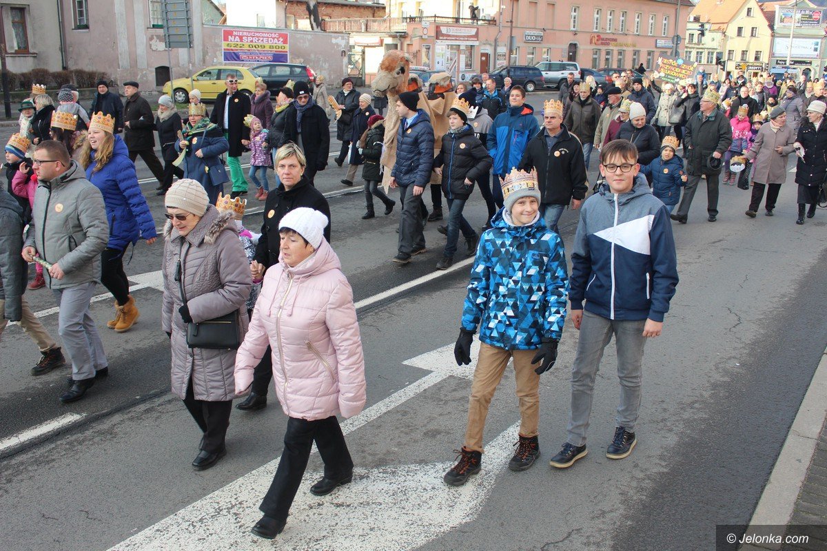 orszak-trzech-kroli-przyciagna-tumy-foto-72882