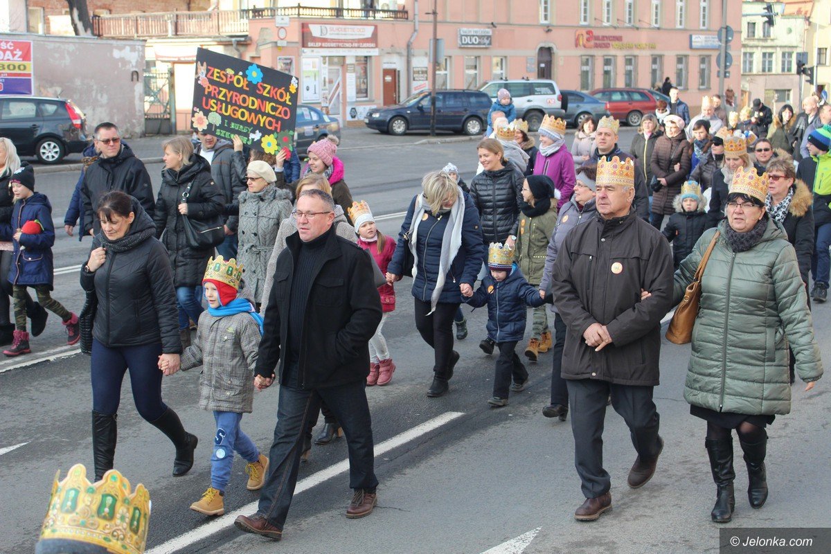 orszak-trzech-kroli-przyciagna-tumy-foto-72882