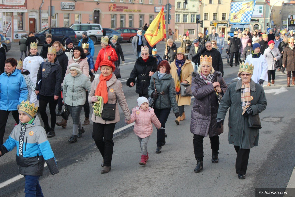 orszak-trzech-kroli-przyciagna-tumy-foto-72882