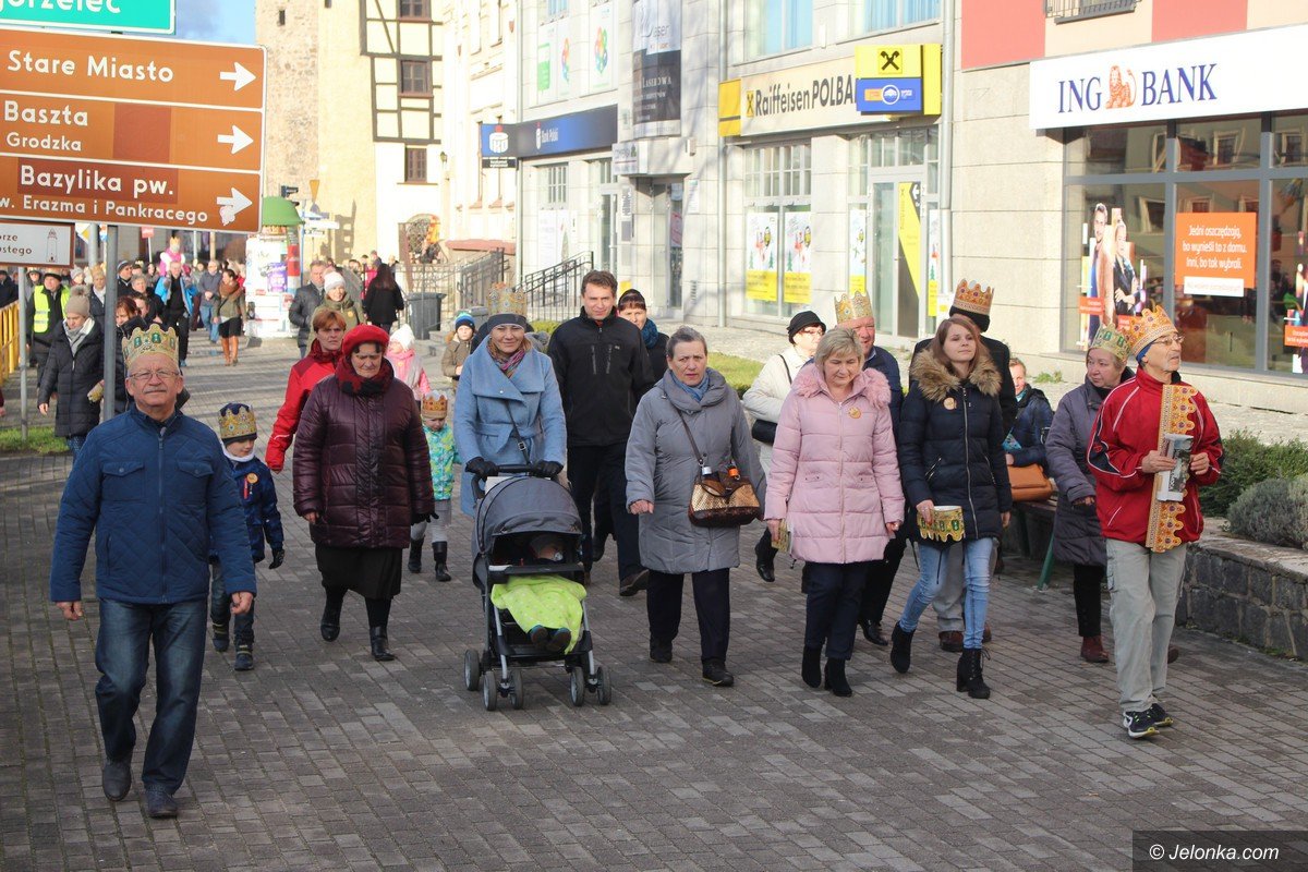 orszak-trzech-kroli-przyciagna-tumy-foto-72882