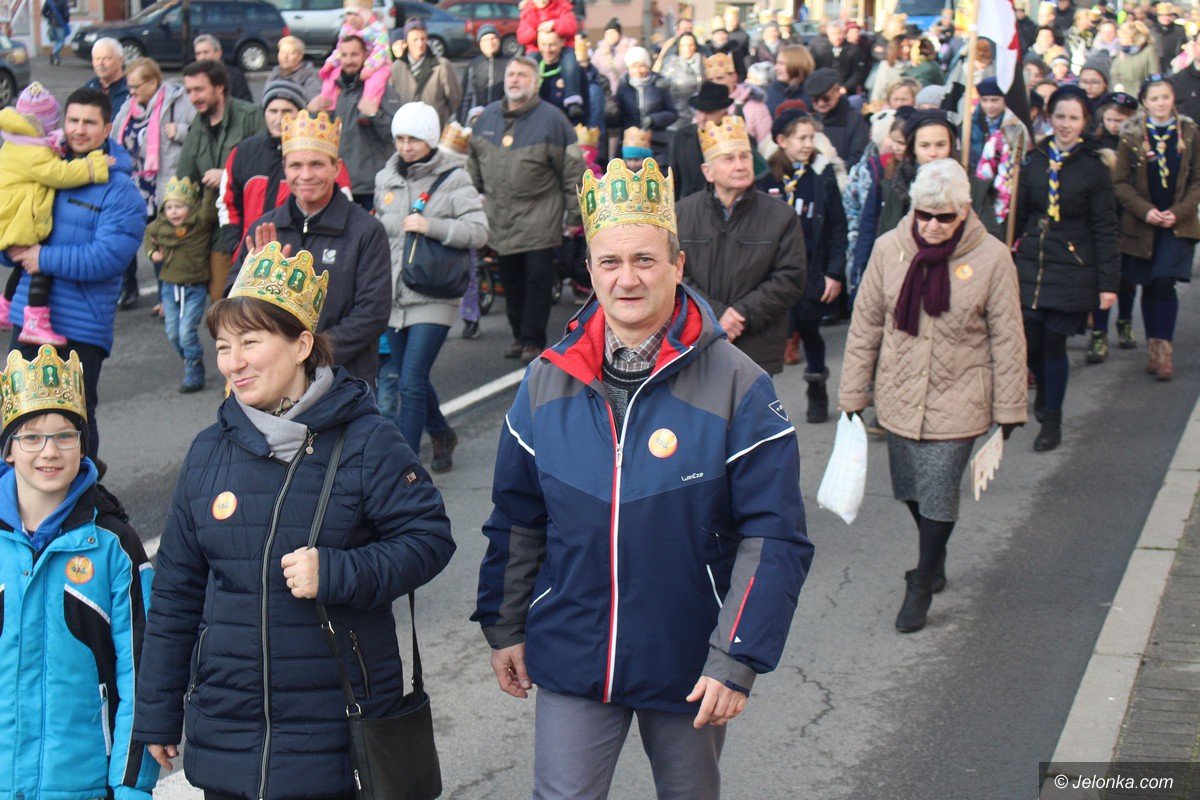 orszak-trzech-kroli-przyciagna-tumy-foto-72882