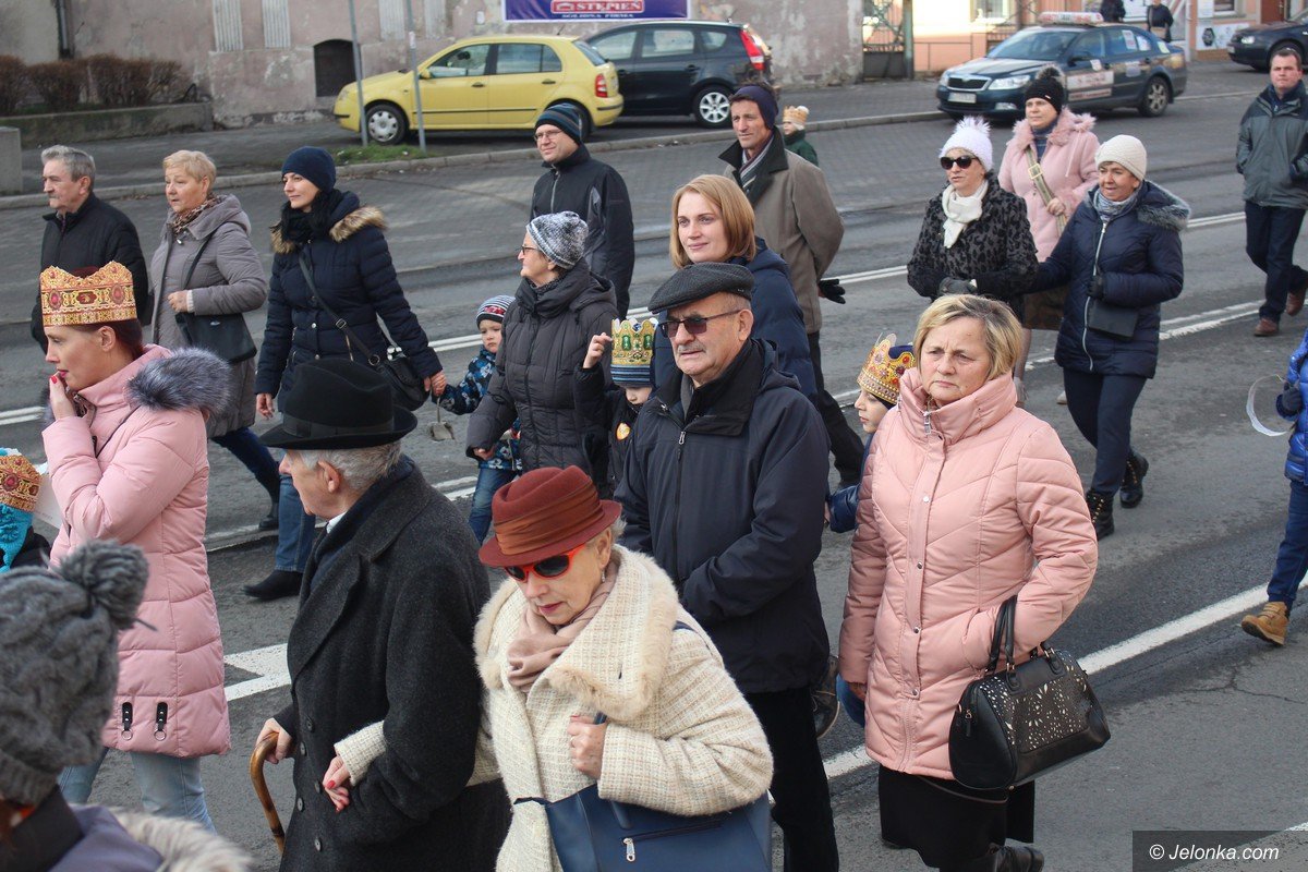 orszak-trzech-kroli-przyciagna-tumy-foto-72882