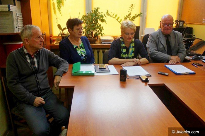 zwiazkowcy-z-oswiaty-popieraja-dziaania-radnych-foto-72955
