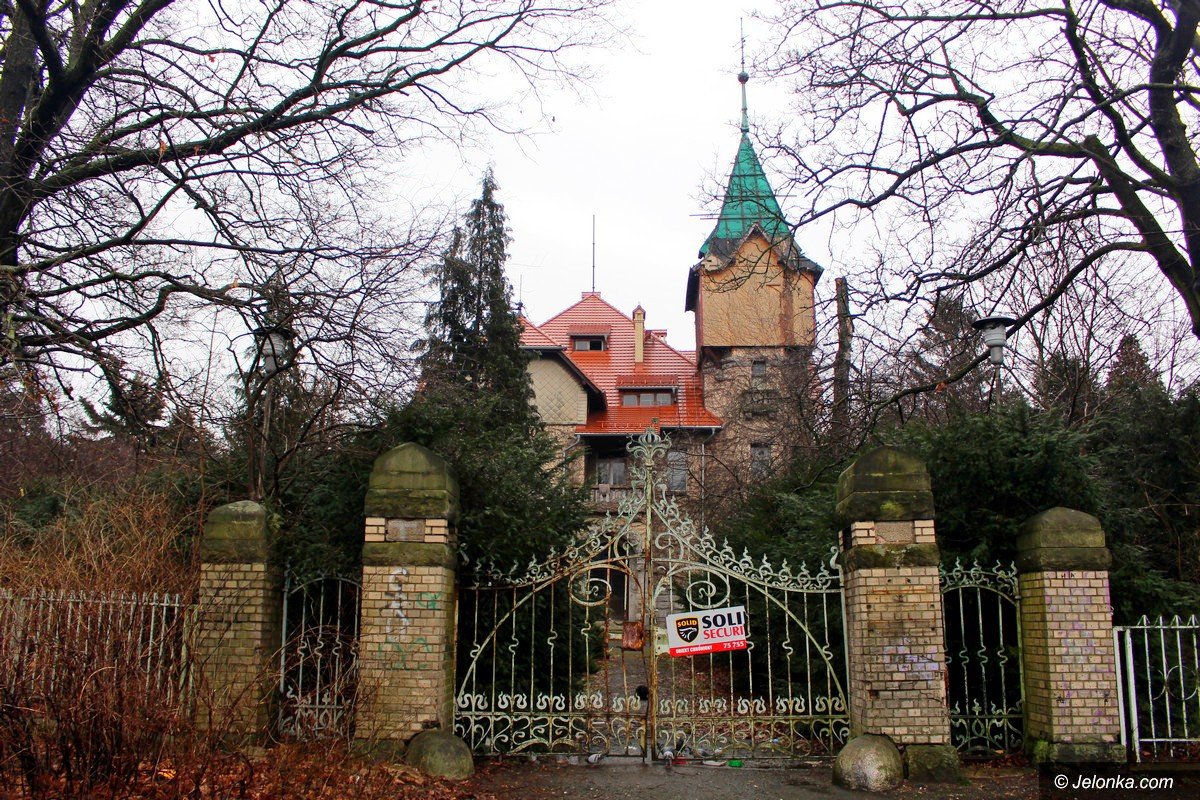 szymanski-zameczek-bez-szans-na-pieniadze-foto-72970